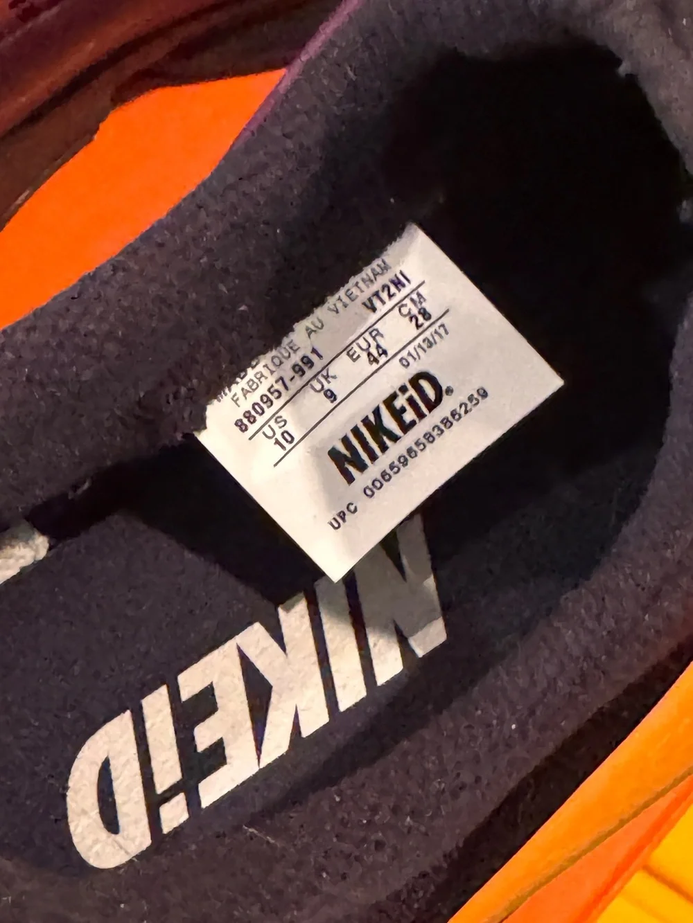 Nike Black Slip-On Sneaker with Purple and Orange Ombré NikeID Custom Size 10